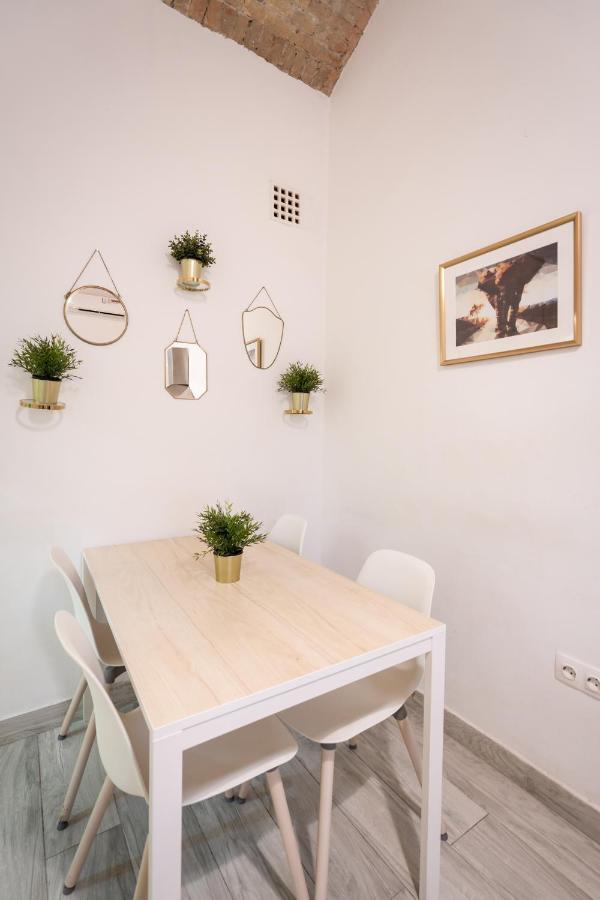 D20- Boutique Apartments, Best Location, By Bqa Budapest Esterno foto